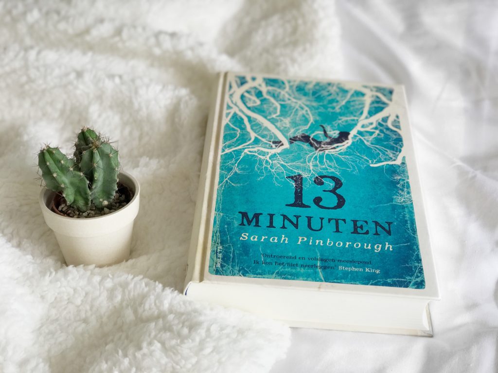 sarah pinborough 13 minutes a novel sarah pinborough 13 minutes a novel