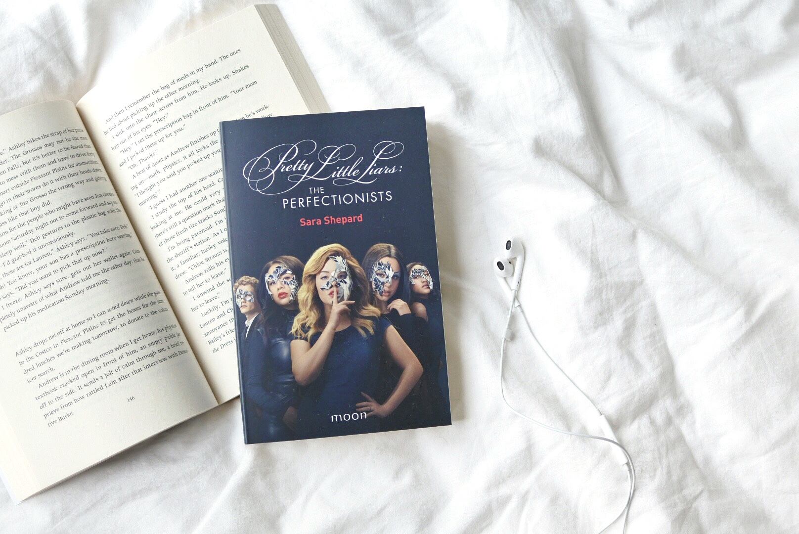 the perfectionist book by sara shepard